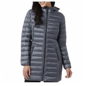 Women’s Aventure gray light weight down jacket NWT